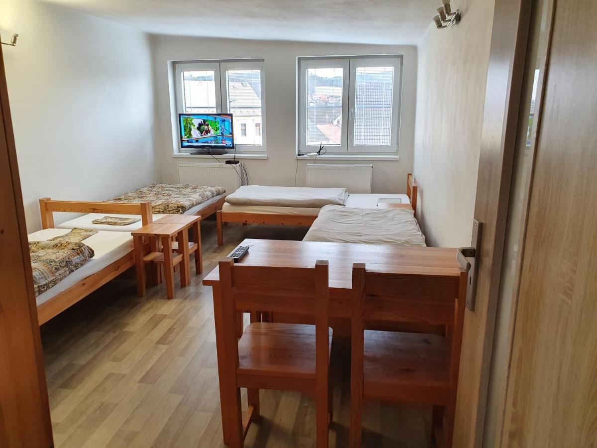 Apartman Plasy Dış mekan fotoğraf